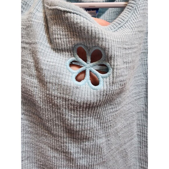 OLD NAVY GIRLS LARGE 10-12 TANK TOP 2PC BUNDLE BLACK HEART & BLUE FLOWER CUTE - Picture 3 of 9